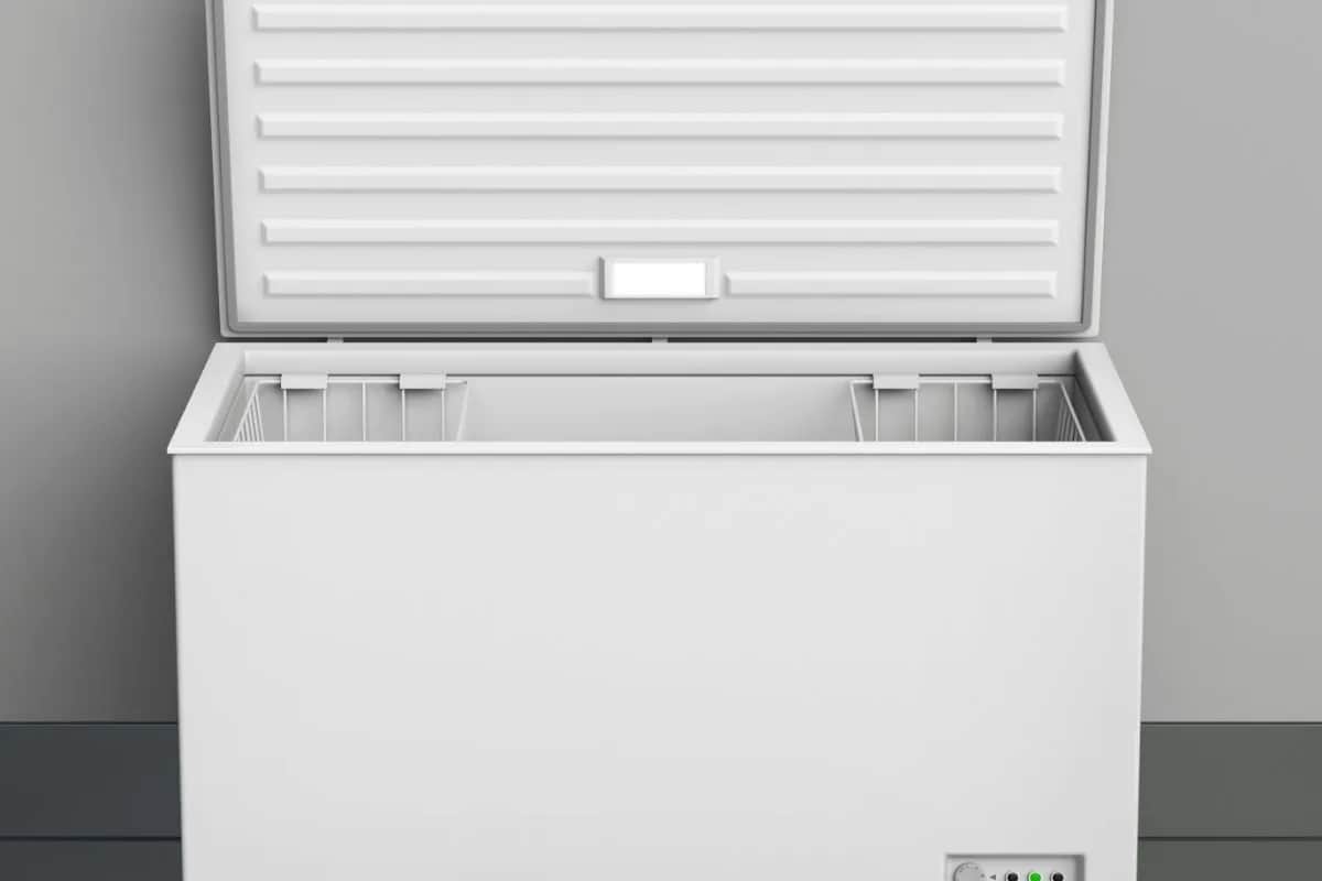 Zamrażarka skrzyniowa: Waty to mit! Liczą się kWh i Twoje oszczędności